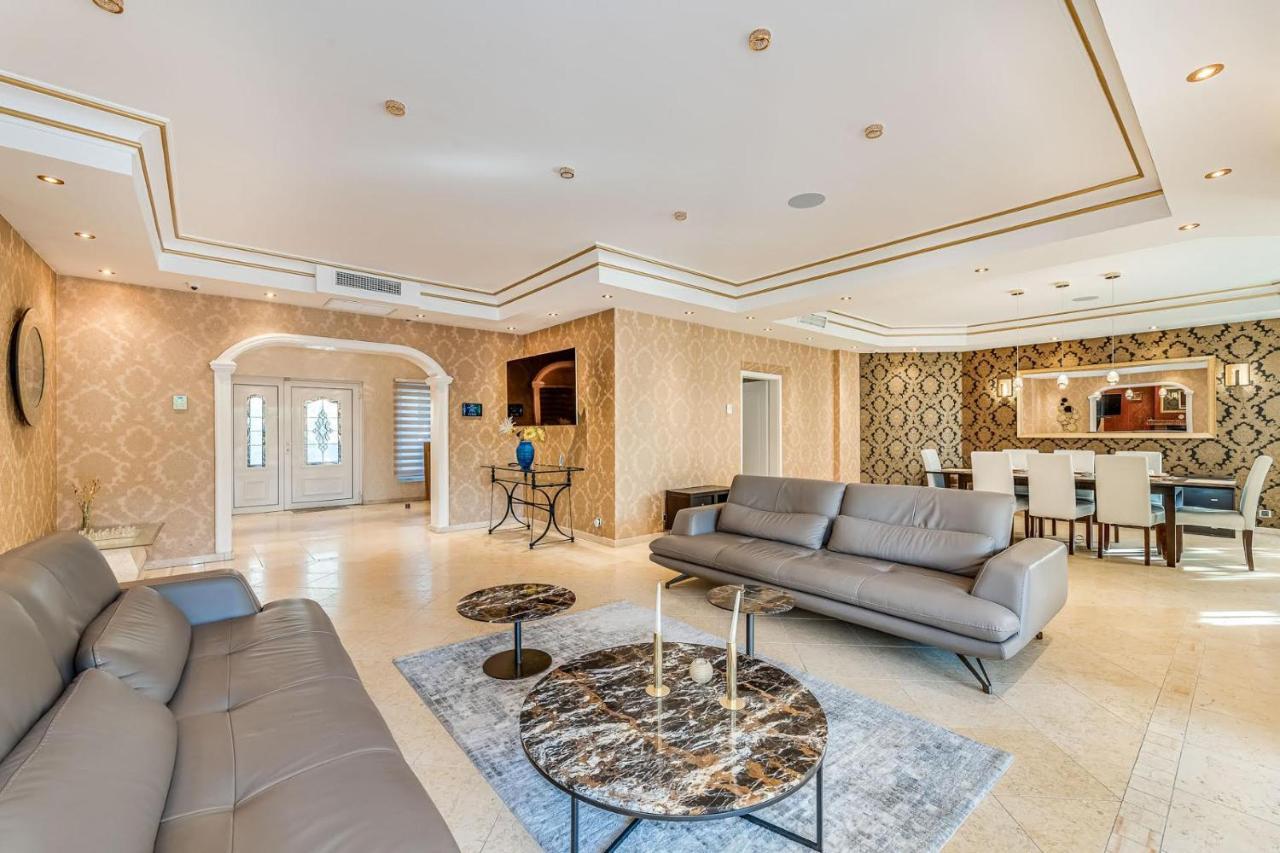 Villa Svim, Walking Distance To The Beach! มาร์เบยา ภายนอก รูปภาพ